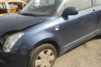 Leve vitre electrique avant gauche SUZUKI SWIFT 3