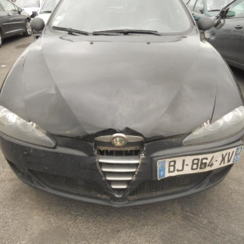 Feu arriere secondaire droit (feux) ALFA ROMEO 147 Photo n°5