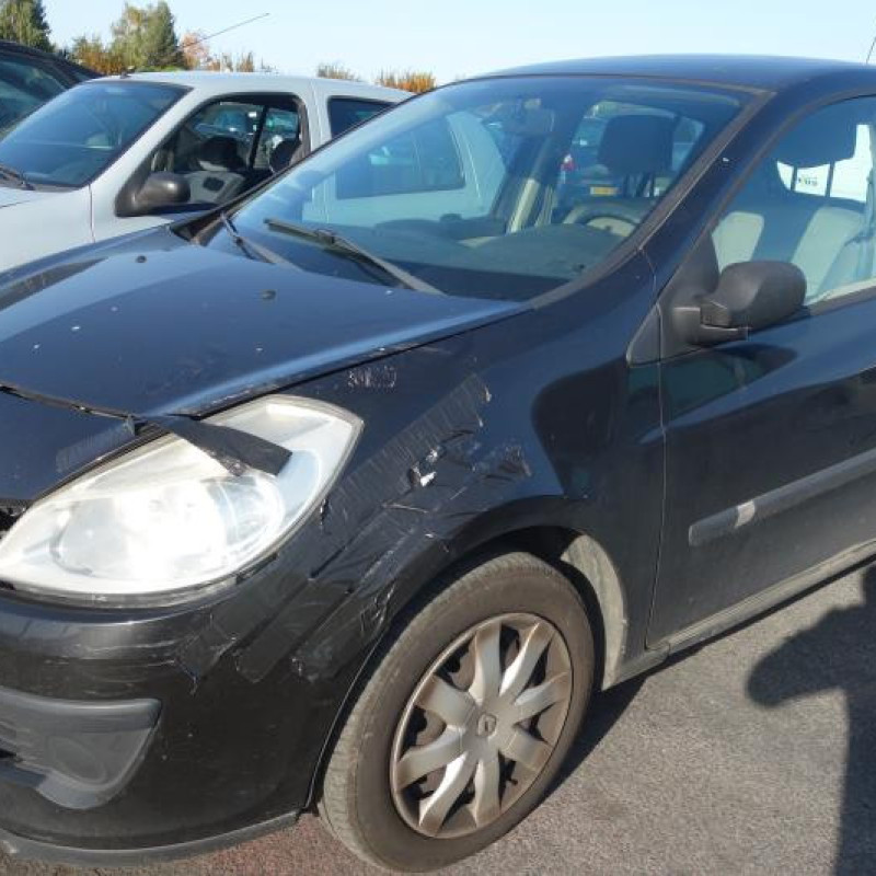 Boitier UCH RENAULT CLIO 3 Photo n°4