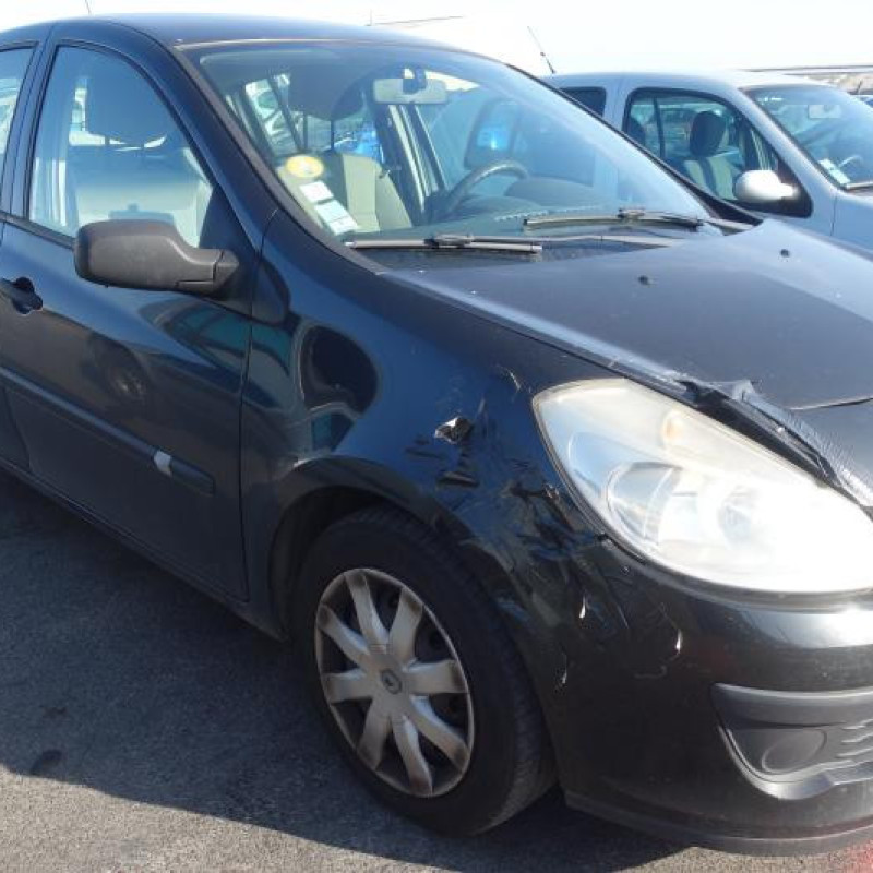 Boitier UCH RENAULT CLIO 3 Photo n°5