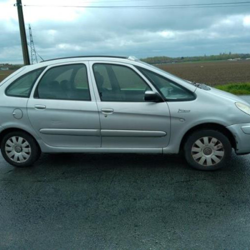 Face avant CITROEN XSARA PICASSO Photo n°5