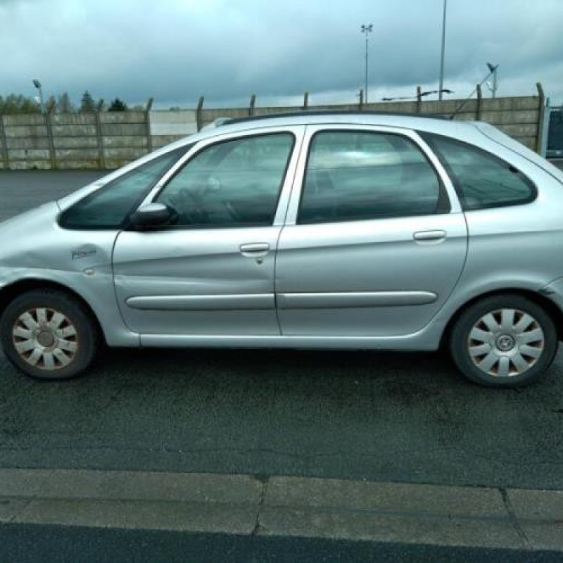 Face avant CITROEN XSARA PICASSO Photo n°7