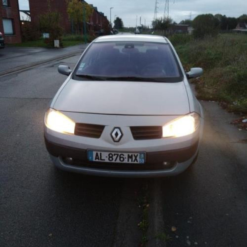 Boitier UCH RENAULT MEGANE 2 Photo n°4