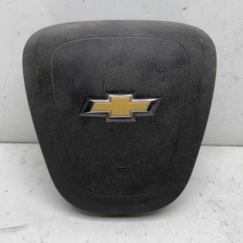 Air bag conducteur CHEVROLET ORLANDO Photo n°1