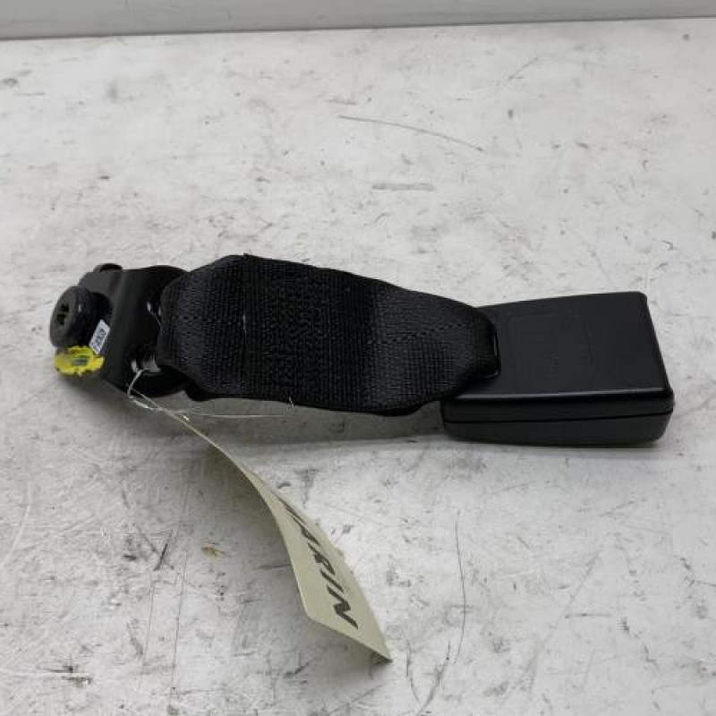 Attache ceinture arriere gauche CHEVROLET ORLANDO Photo n°3