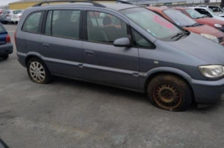 Pare choc arriere OPEL ZAFIRA A