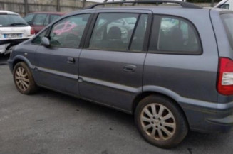 Pare choc arriere OPEL ZAFIRA A