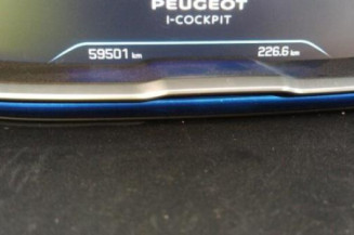 Ecran GPS PEUGEOT 3008 2