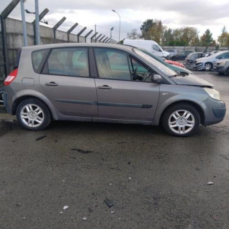 Boitier UCH RENAULT SCENIC 2 Photo n°4