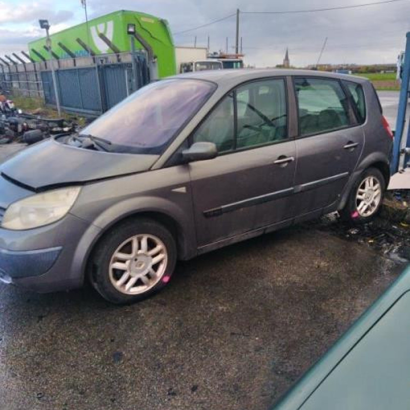 Boitier UCH RENAULT SCENIC 2 Photo n°6