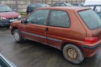 Poignee porte avant droit PEUGEOT 106