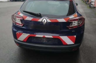 Pare choc arriere RENAULT MEGANE 3