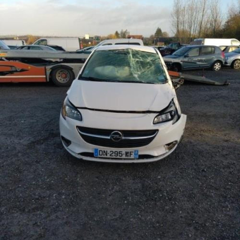 Feu arriere secondaire droit (feux) OPEL CORSA E Photo n°6