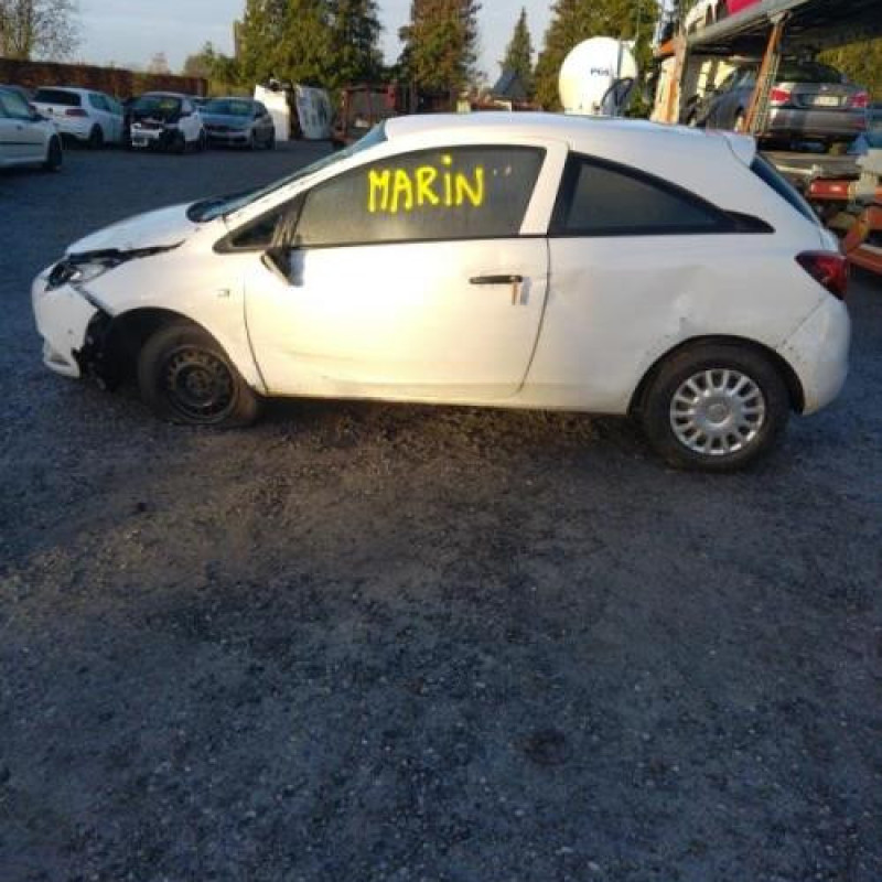 Verin de coffre OPEL CORSA E Photo n°7