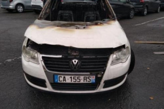 Renfort pare choc arriere (traverse) VOLKSWAGEN PASSAT 5