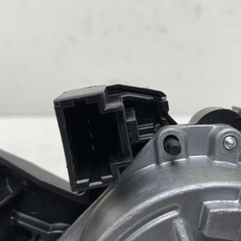 Moteur essuie glace arriere CITROEN C4 CACTUS Photo n°3