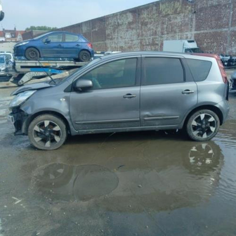 Feu arriere stop central NISSAN NOTE 1 Photo n°7