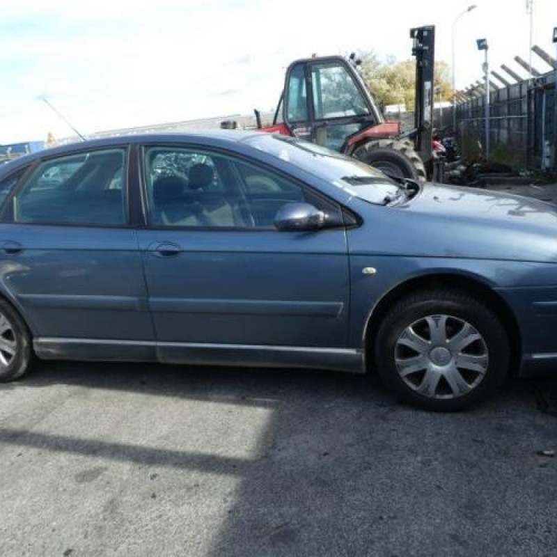 Feu arriere stop central CITROEN C5 1 Photo n°5