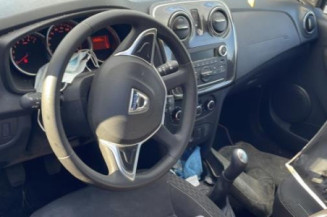 Arret de porte avant droit DACIA SANDERO 2