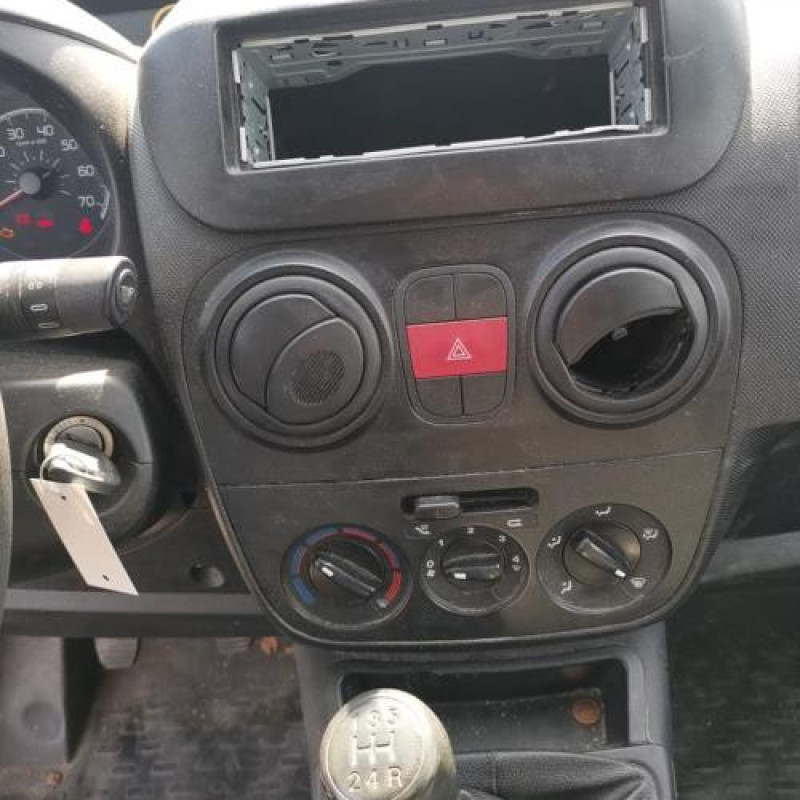 Air bag conducteur FIAT FIORINO 3 Photo n°13