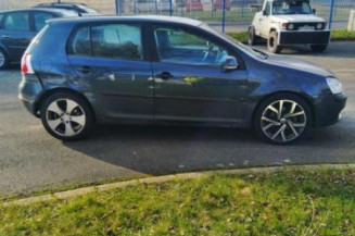 Renfort pare choc avant (traverse) VOLKSWAGEN GOLF 5