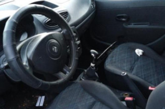 Boitier UCH RENAULT CLIO 3