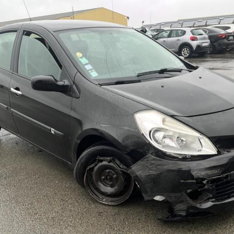 Boitier UCH RENAULT CLIO 3 Photo n°6