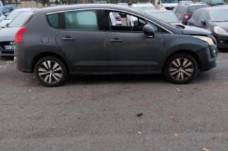 Pare boue arriere gauche PEUGEOT 3008 1