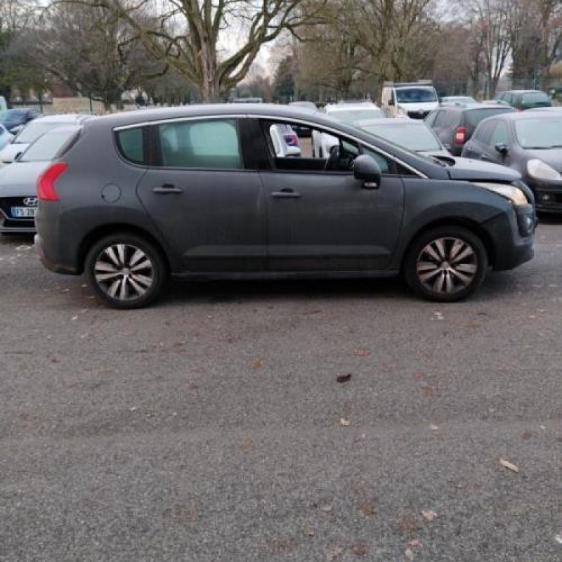 Pare boue arriere gauche PEUGEOT 3008 1 Photo n°5