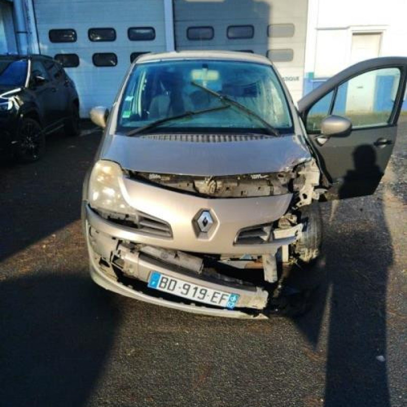 Calculateur RENAULT GRAND MODUS Photo n°4