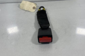 Attache ceinture arriere droit PEUGEOT 206+