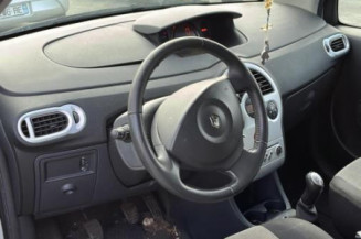 Vitre arriere gauche RENAULT MODUS