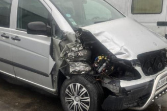 Amortisseur avant gauche MERCEDES VITO 639