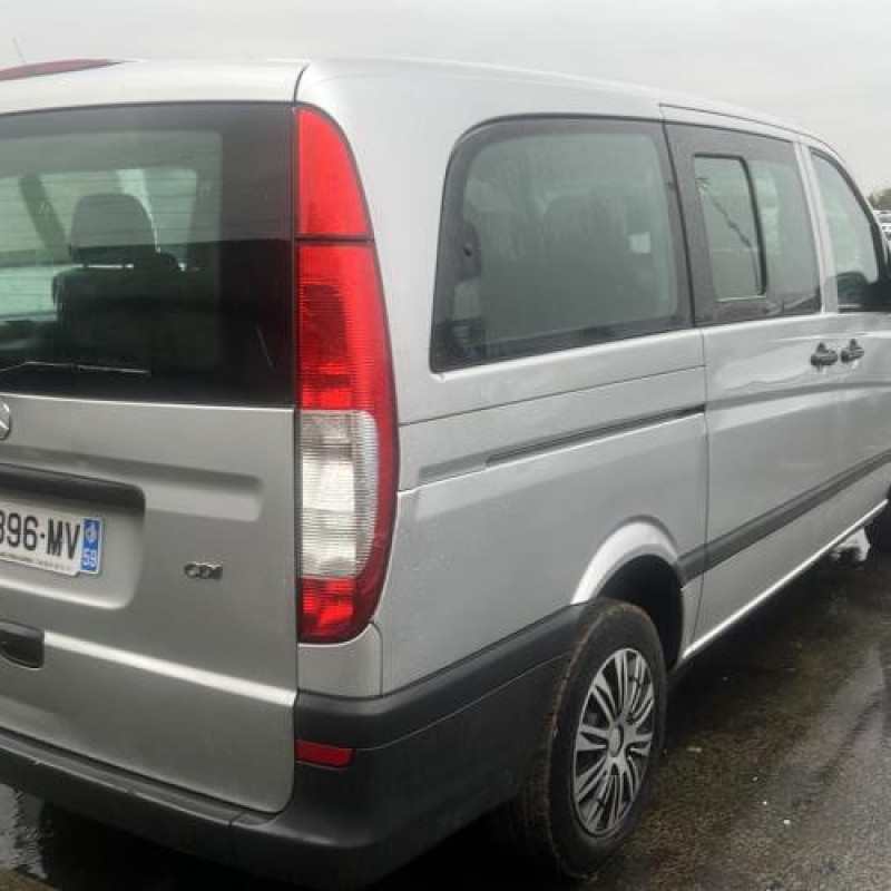 Etrier arriere droit (freinage) MERCEDES VITO 639 Photo n°7