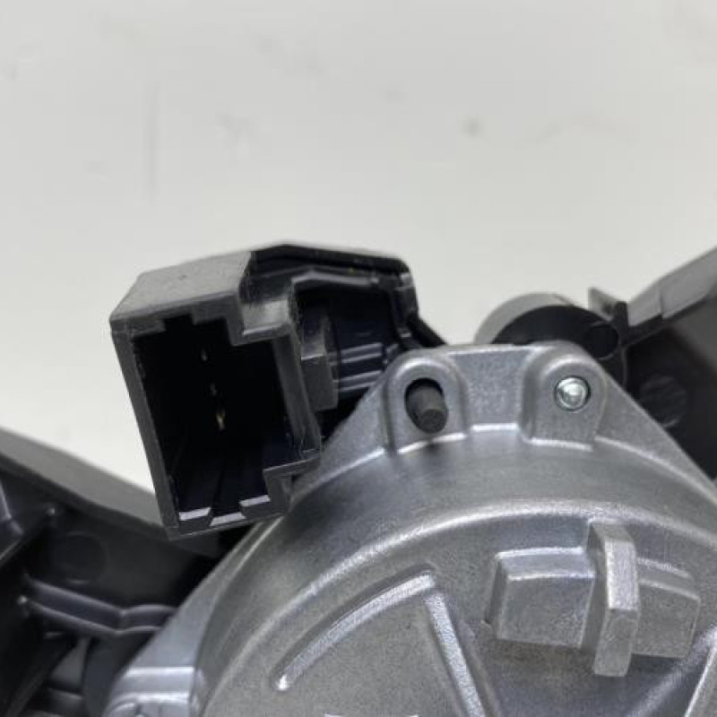 Moteur essuie glace arriere CITROEN C4 CACTUS Photo n°4