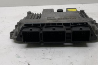 Calculateur moteur RENAULT GRAND SCENIC 2