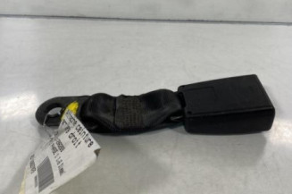 Attache ceinture arriere droit FORD C-MAX 2