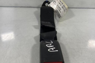 Attache ceinture arriere centrale OPEL AGILA B