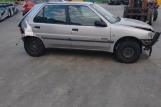 Arret de porte arriere gauche PEUGEOT 106