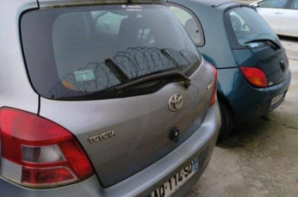 Pompe lave glace avant TOYOTA YARIS 2