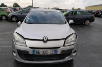 Pretensionneur de ceinture avant gauche RENAULT MEGANE 3