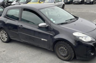 Ecran GPS RENAULT CLIO 3