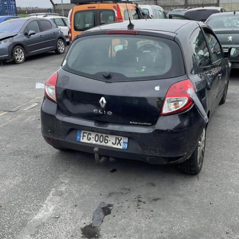 Ecran GPS RENAULT CLIO 3 Photo n°6