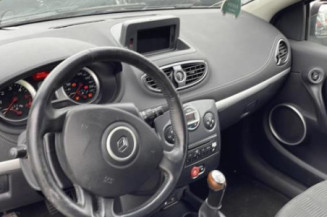 Ecran GPS RENAULT CLIO 3