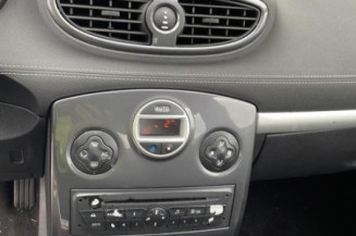 Ecran GPS RENAULT CLIO 3