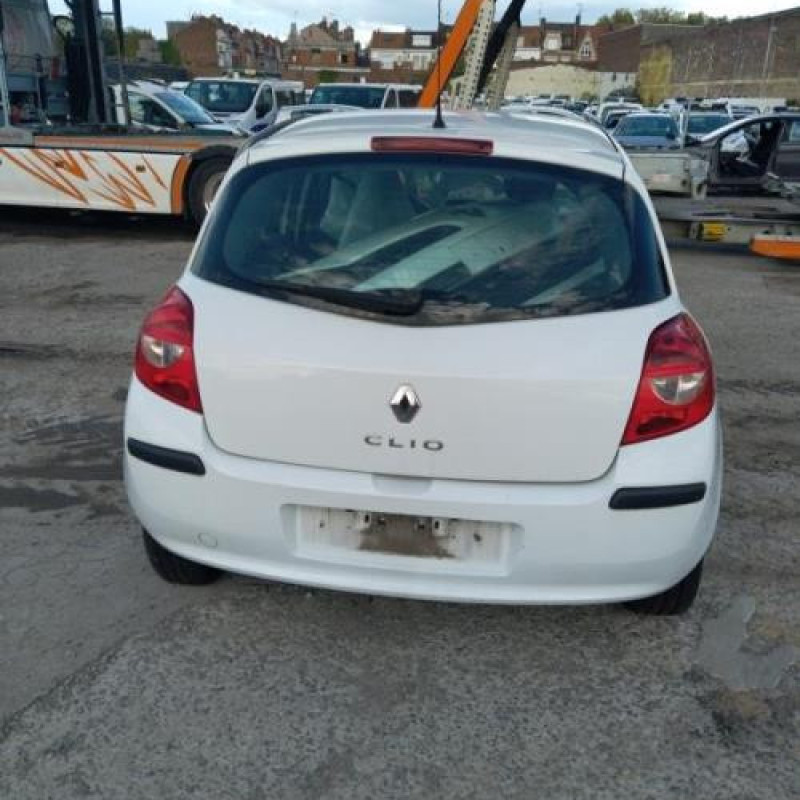 Renfort pare choc arriere (traverse) RENAULT CLIO 3 Photo n°4