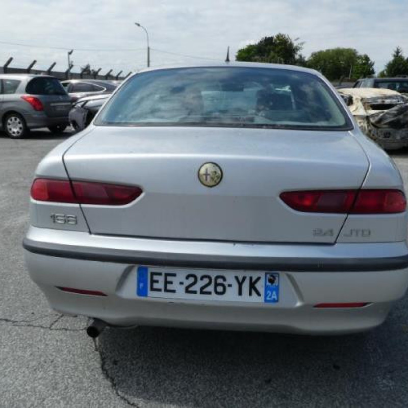 Feu arriere secondaire droit (feux) ALFA ROMEO 156 Photo n°6