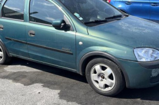 Serrure arriere droit OPEL CORSA C