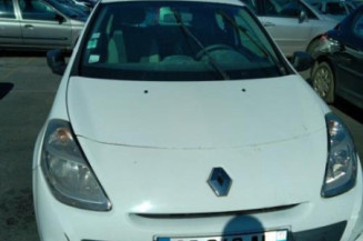 Boitier UCH RENAULT CLIO 3