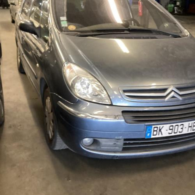 Pare boue avant gauche CITROEN XSARA PICASSO Photo n°3